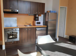 Charmant T2 dans Château avec Piscine et Sauna - Jausiers, 4 pers, 35m² - FR-1-165B-36